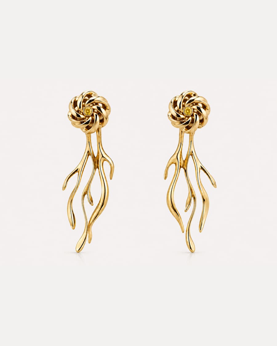Aretes Biznaga Dorada de MIJA con baño de oro 14k y piedra
